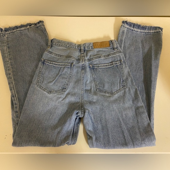 Pacsun Blue jeans Stretch High rise Bootcut Size 27 Raw Hem Faded - Picture 1 of 8